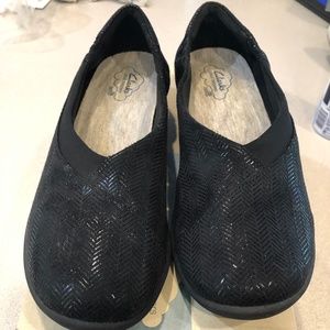 Clark’s Sillian Jetay Cloudsteppers Flats - 9.5